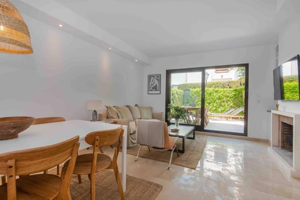 Villa Town House Puerto Banus/marbella - 200 M To Beach Marbellac