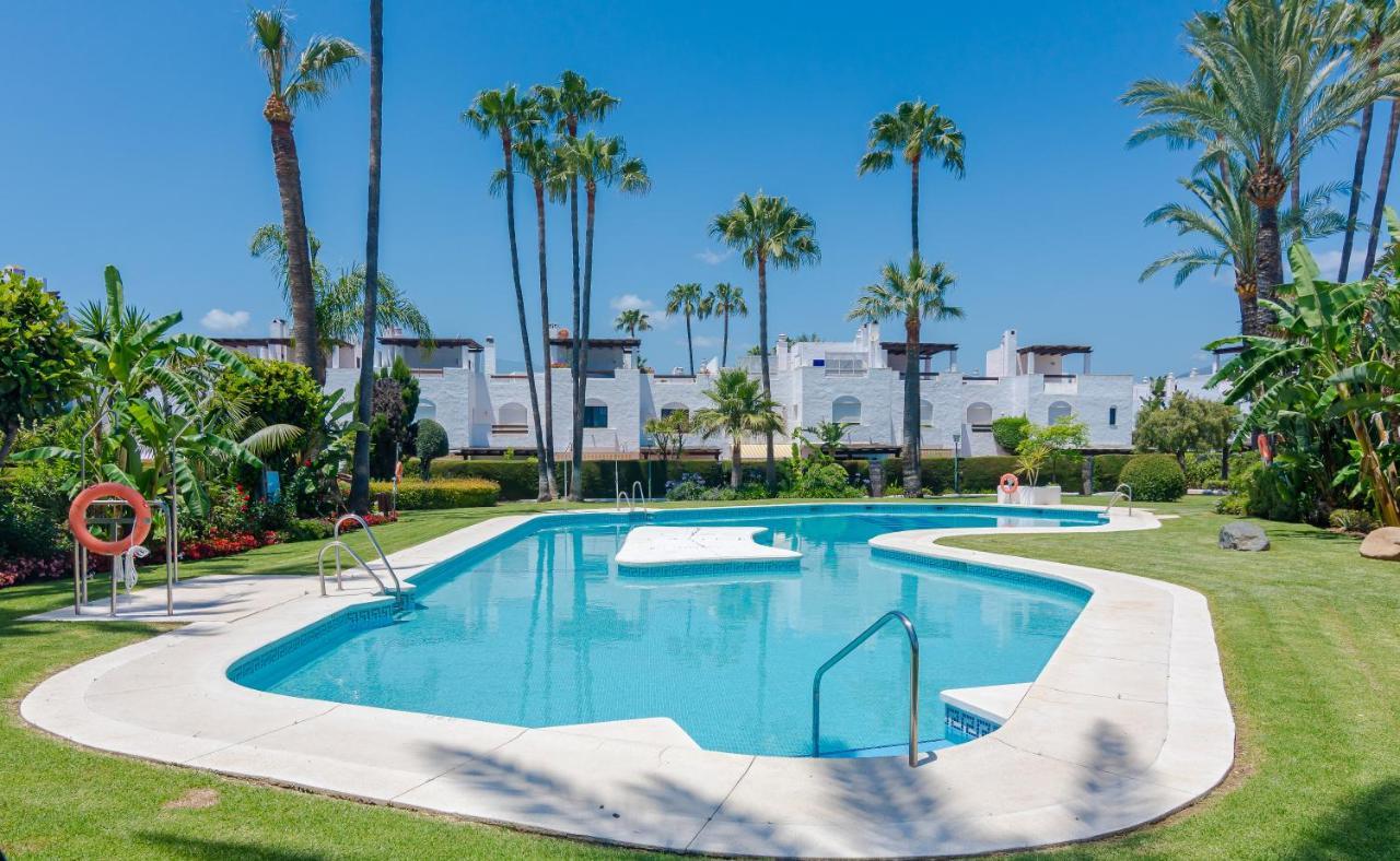 Villa Town House Puerto Banus/marbella - 200 M To Beach Marbellac